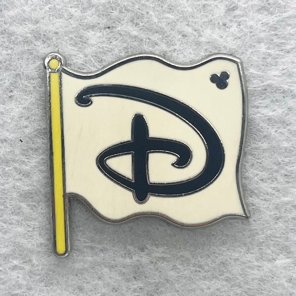 Disney Jewelry - 🔮 5/$25 Disney 'D' Logo Flag Pin